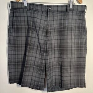Nike Golf Shorts Mens‎ 38 Gray Plaid Dri Fit Flat Front Tour Performance